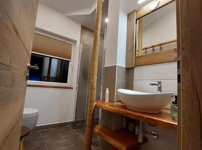 Elephants Haus Ost Pockau